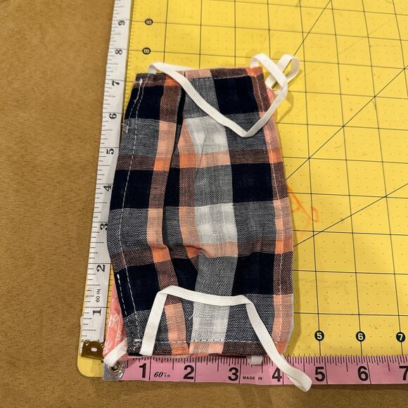NEW Anthropologie Amadi Ear Loop Reusable Cloth Face Masks Pink Blue Plaid - Picture 6 of 6